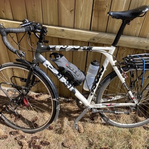 BMC CX02 White and Black