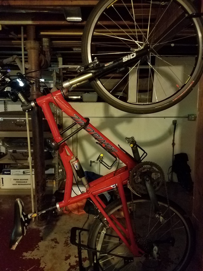 santa cruz superlight mountain bike