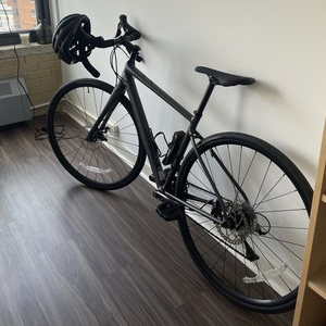 Cannondale Synapse Aluminum 3 Black and Silver, gray or bare metal