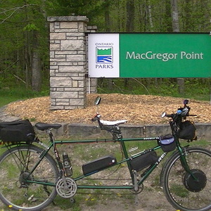 1996 Trek T100 tandem Green