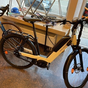 2019 Riese & Müller Nevo White