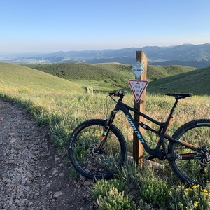 2016 Santa Cruz Hightower CC Black