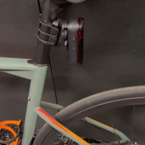 2018 BMC Roadmachine 01 Two Teal
