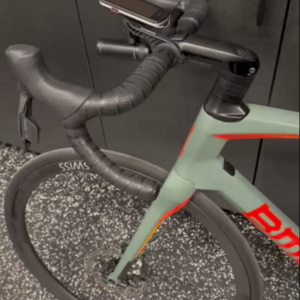 2018 BMC Roadmachine 01 Two Teal