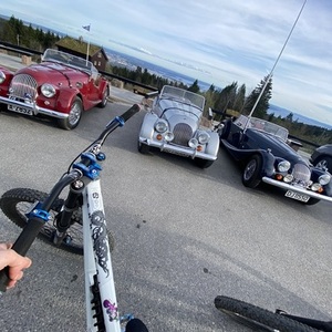 2025 Commencal Bikes Frs sykkel White en Blue