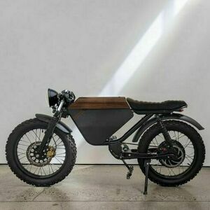 2022 Onyx Brown and Black