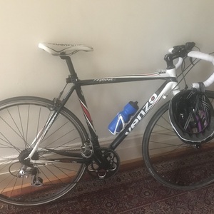 2017 Venzo Venzo Black