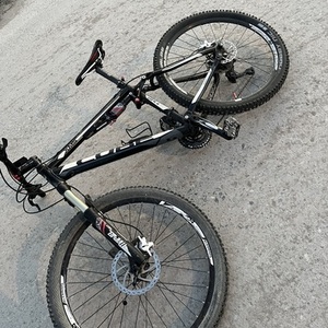2012 Cube Cube xms 2012 Black