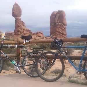 Surly Long Haul Trucker Black