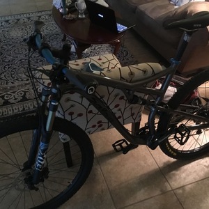 2015 Salsa Spearfish 3 Silver or Gray and Blue