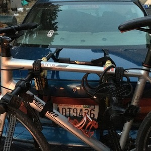 2015 Specialized Sirrus Silver or Gray
