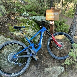 2020 Santa Cruz Hightower Blue