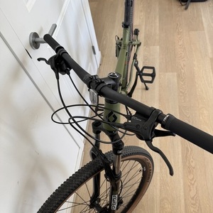 2024 Diamondback Hillside 29" Men's mountain bike Green