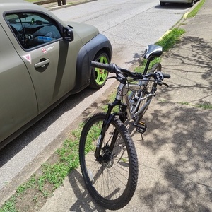 2012 Mongoose Impasse Dual Silver, gray or bare metal