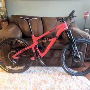 2018 Spot Rollik 607 Red