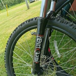 2009 Norco Bikes Katmandu Silver, gray or bare metal and Green