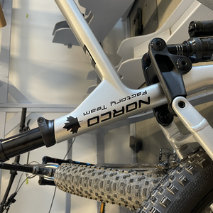 2023 Norco Bikes Optic C2 Silver, gray or bare metal