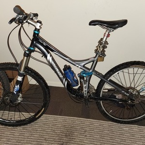 2025 Specialized Saffire comp Silver, gray or bare metal