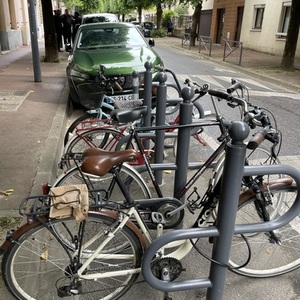 Cross Trekking city bike White