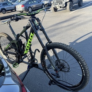 2018 Kona Operator DL Green and Black
