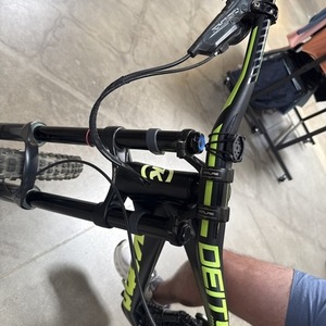 2018 Kona Operator DL Green and Black