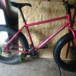 2025 Peacock Groove Fatbike Pink