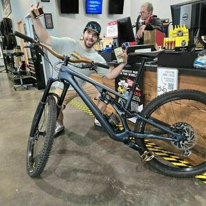 2022 Specialized Stumpjumper Evo expert Blue and Yellow or Gold