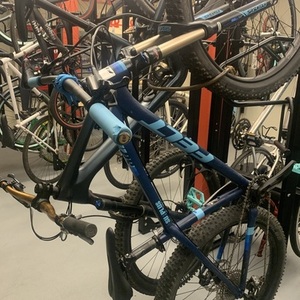 2017 Felt Surplus Blue