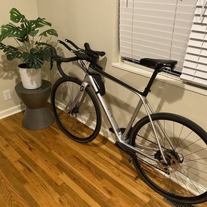 2019 SCOTT 2019 Scott Addict 20 Disc - Silver Silver, gray or bare metal and Black