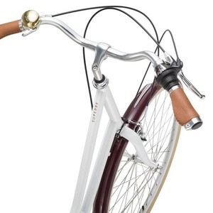 2018 Raleigh Superbe White