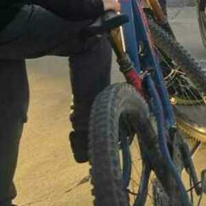 2023 Pivot Pivot shuttle SL size small Blue