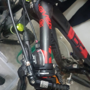 2017 Intense Carbine 29 Black and Red