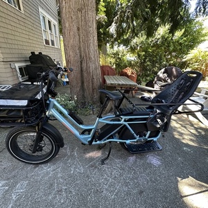 2025 Rad Power Bikes Wagon 5 cargo bike rear Blue