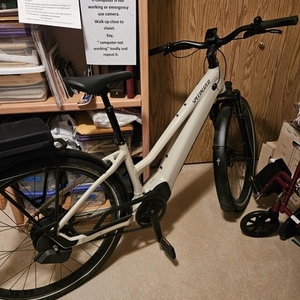 2022 Specialized Vado 5.0 IGH White