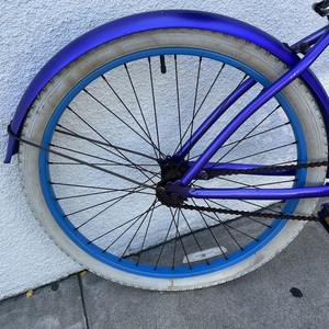 2014 Dynacraft Woman’s cruiser Purple