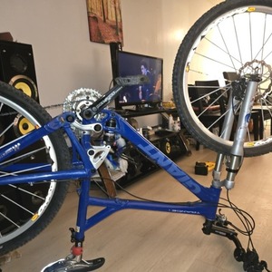 2025 Giant Trance Blue