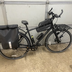 2025 Priority Bicycles Continuum Onyx Black