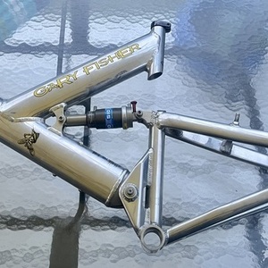 1996 Gary Fisher Joshua Z1 Silver, gray or bare metal