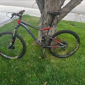 2016 Giant Trance 2
