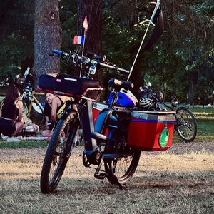 2025 Benno 46er Blue, Red, and Black