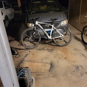 2014 Specialized Rockhopper 29 White