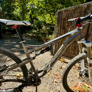 2012 Trek Rumblefish Elite Silver, gray or bare metal