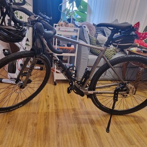 Kellys Bicycles Soot 50 Silver, gray or bare metal and Black