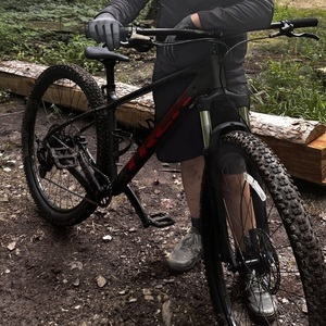 2024 Trek Marlin 5