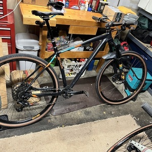 2017 SCOTT Scale 710 Plus Black