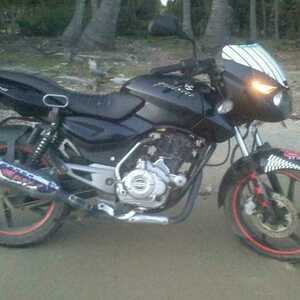 2011 BAJAJ PULSAR 150 Black