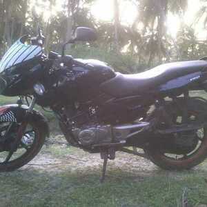 2011 BAJAJ PULSAR 150 Black