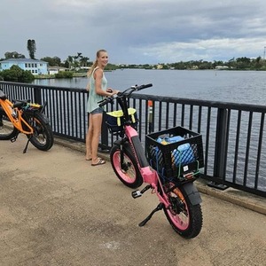 2024 VENOM Viper XP Pink and Black