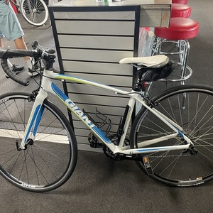 2014 Giant Avail 1 White