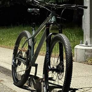 2023 Commencal Bikes Green